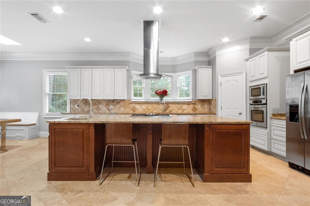 4387 Old Fairburn