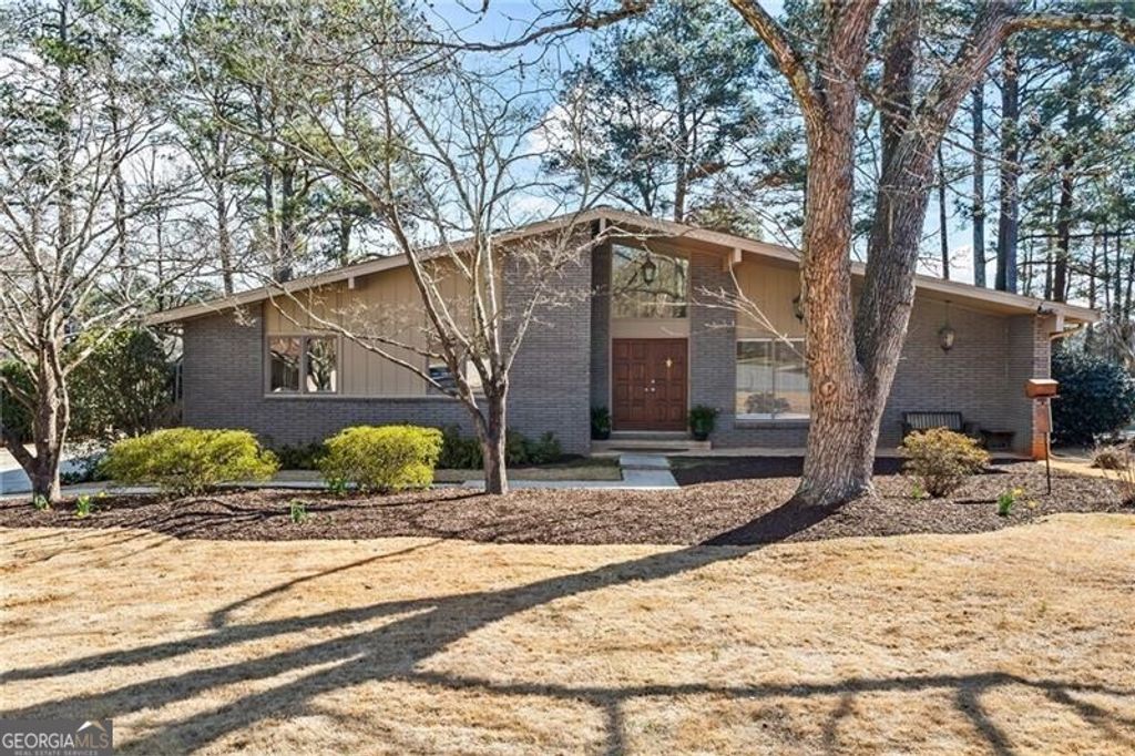 Photo of 4371 Bonaparte Drive, Tucker, GA 30084 (MLS # 10699052)