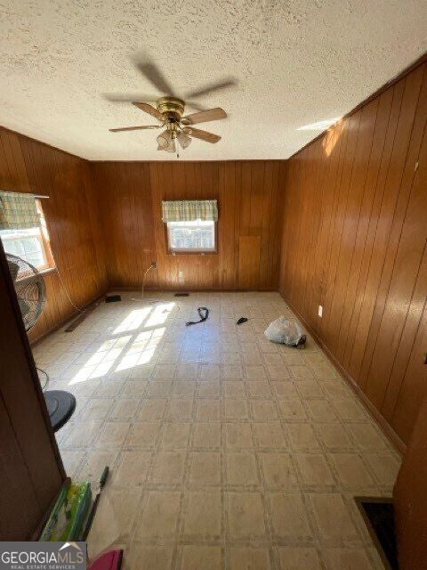 2557 Tilson DR SE