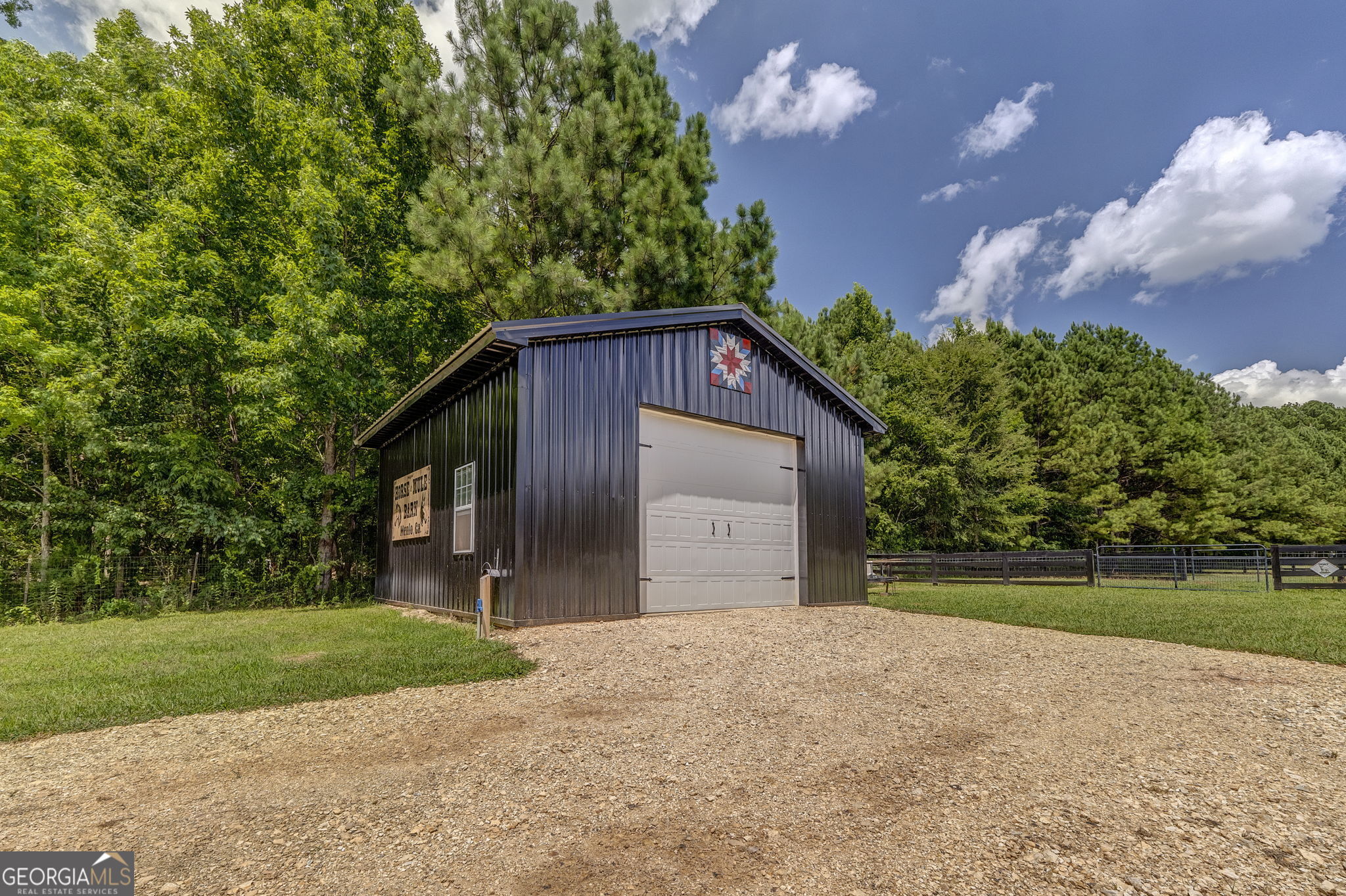 194 Sunnydale RD