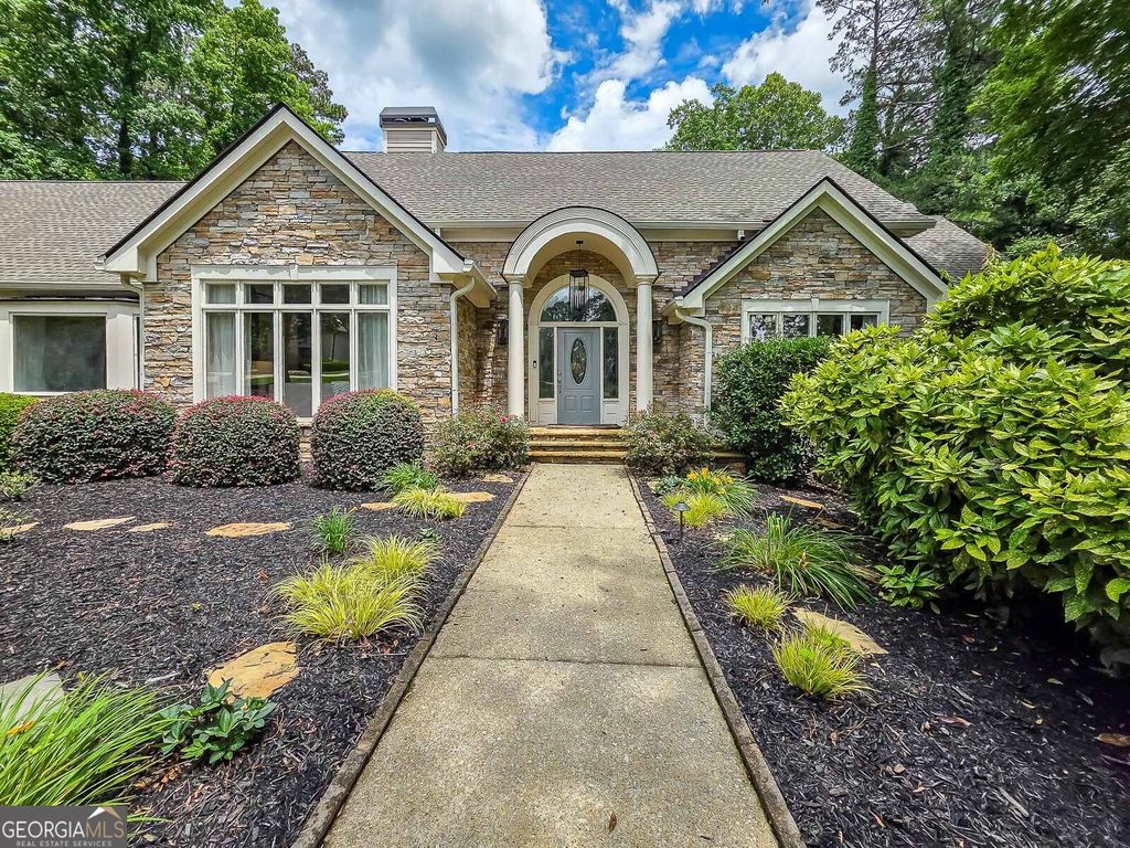 Photo of 4188 Riverview Drive, Peachtree Corners, GA 30097 (MLS # 10771141)