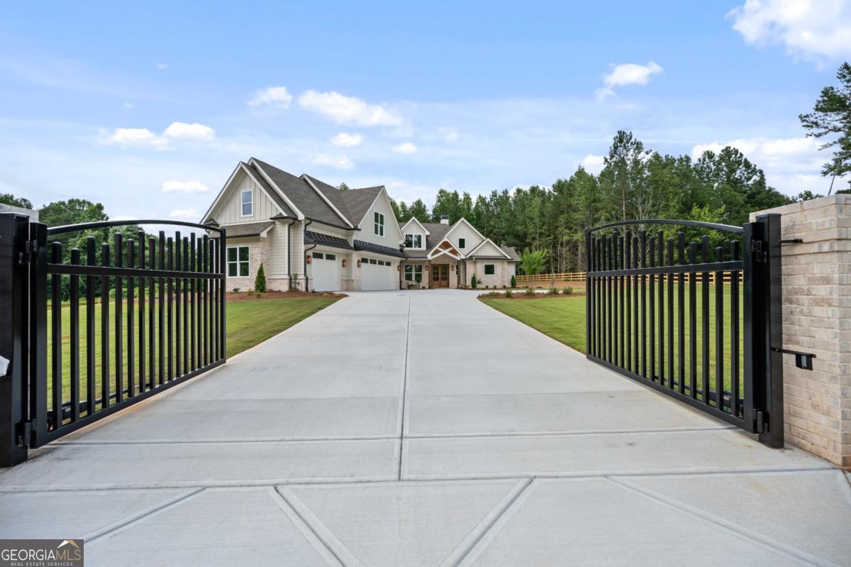 2889 Briscoe RD
