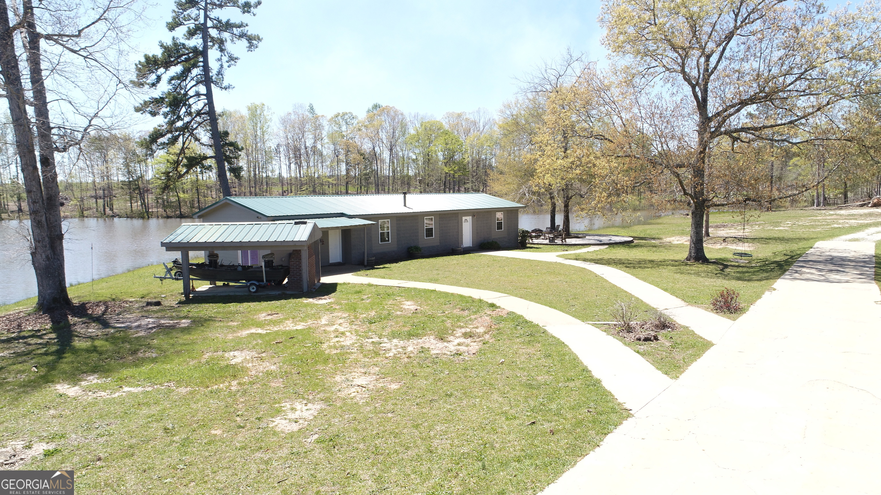 2211 Allie RD