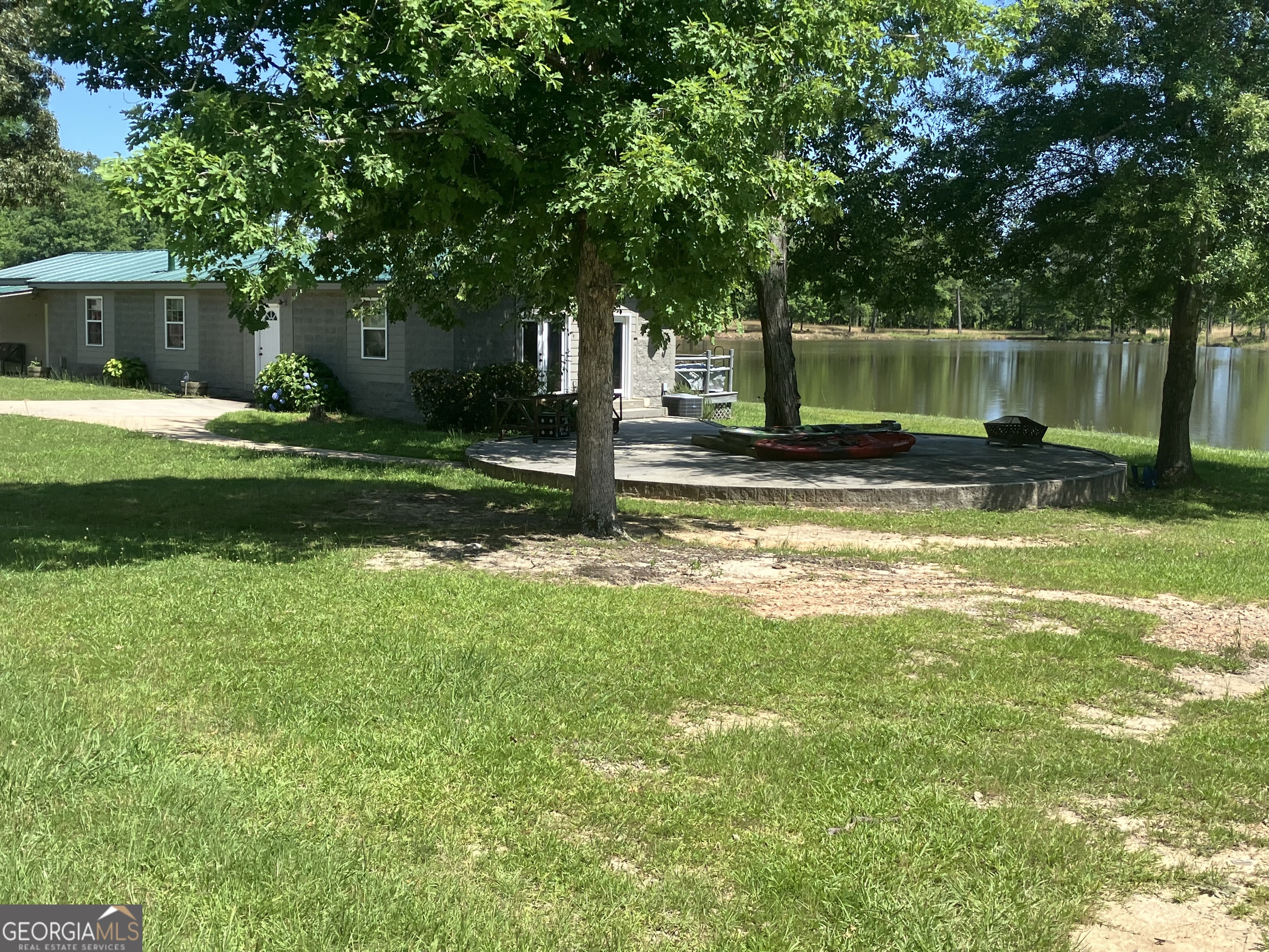 2211 Allie RD
