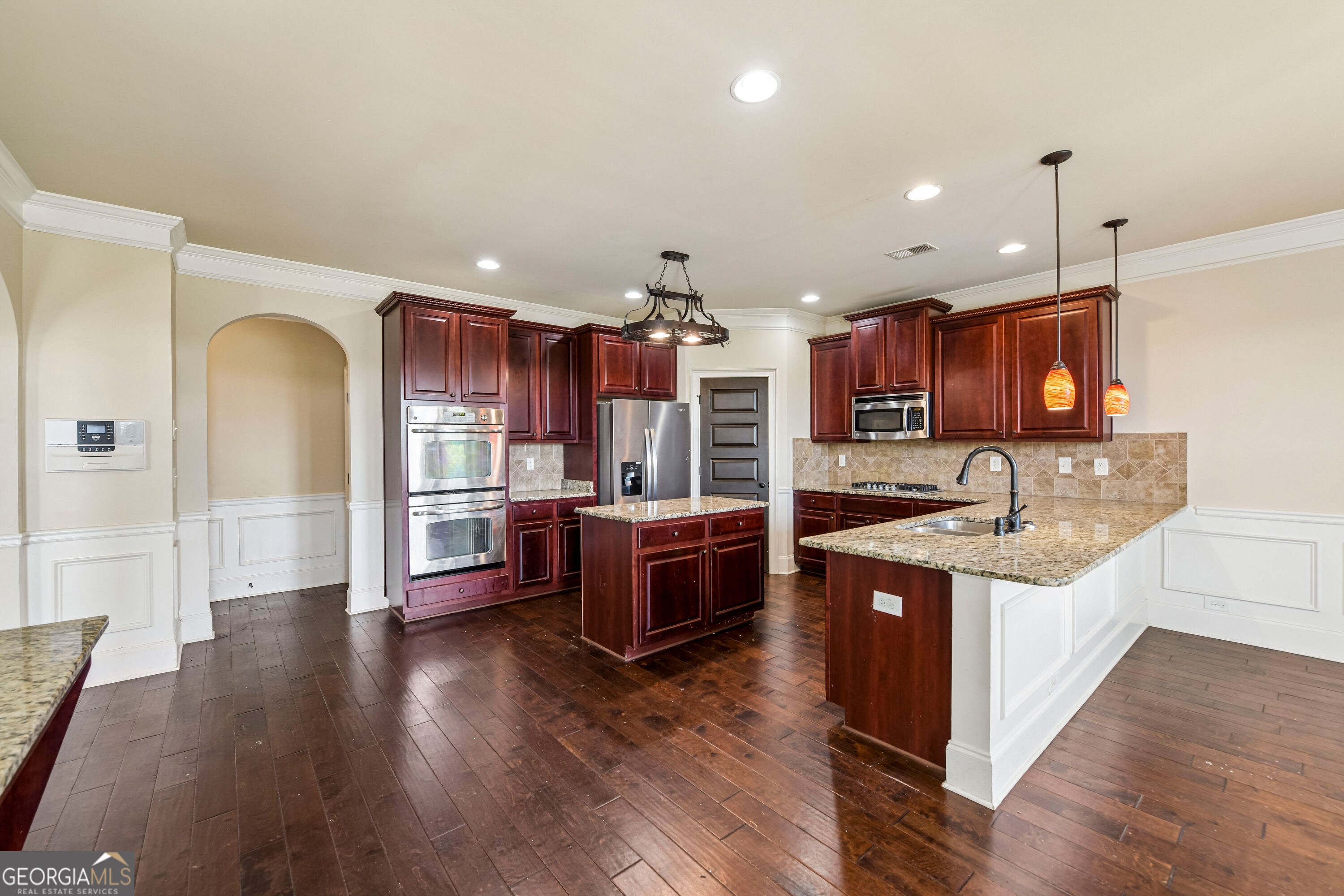 2432 Sunflower DR
