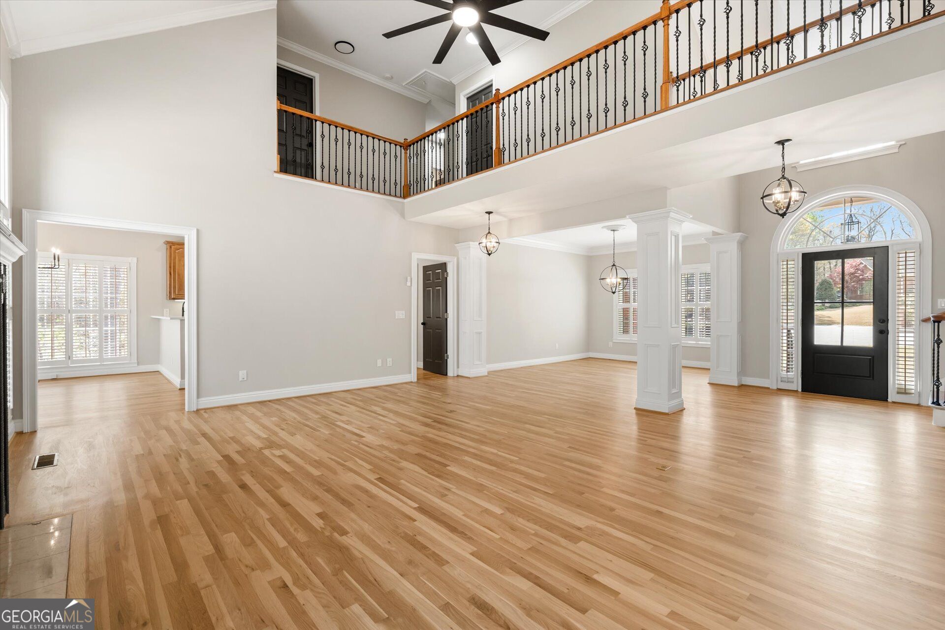 304 Pinehurst WAY