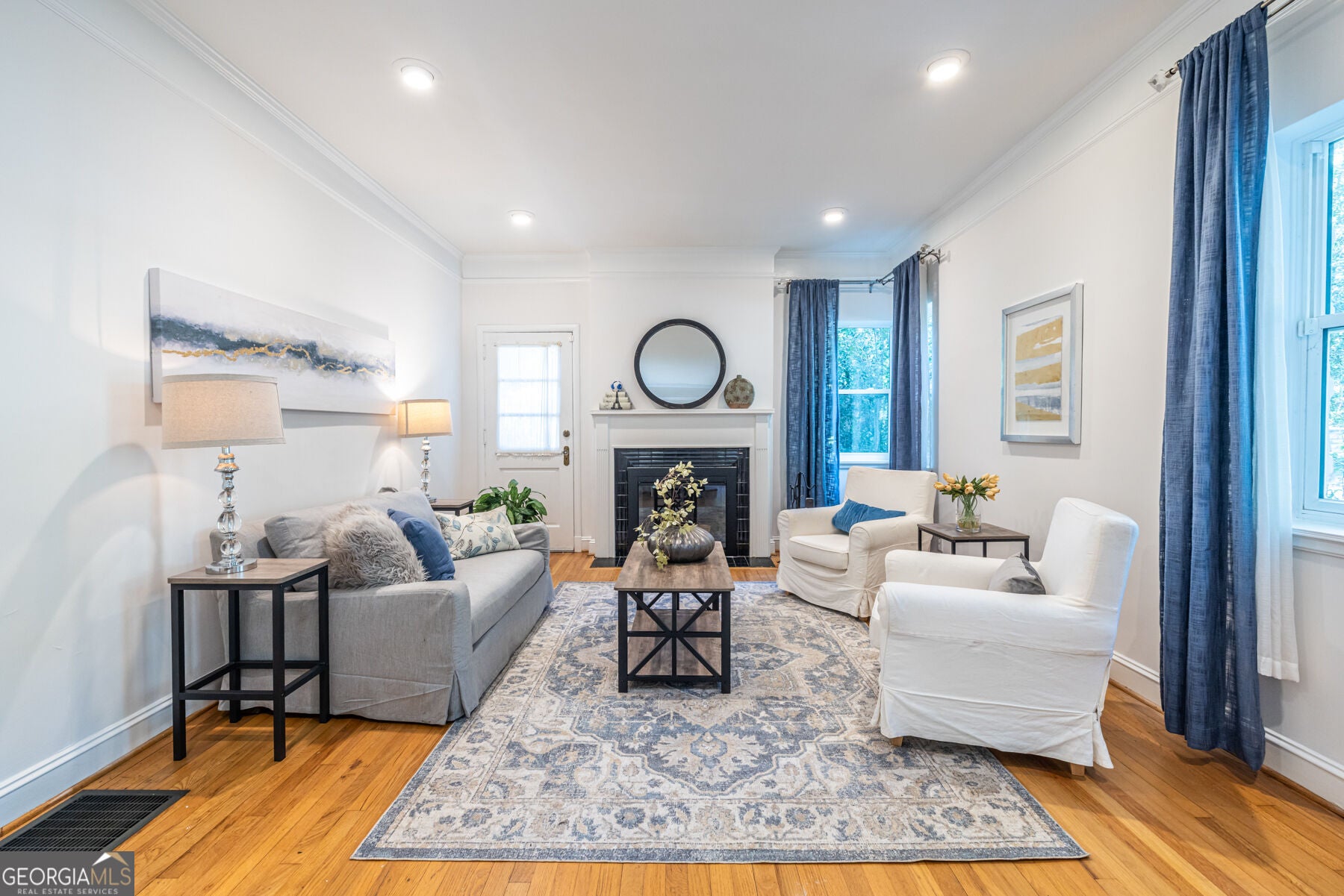 112 Chelsea DR