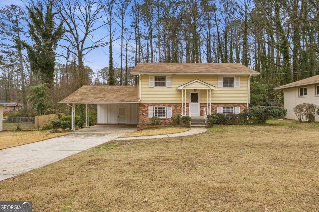 Photo of 2587 Bonnybrook Drive SW, Atlanta, GA 30311 (MLS # 10701574)