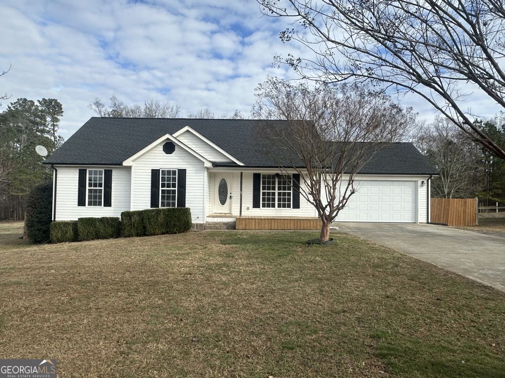 Photo of 205 Daisy Lane, Chatsworth, GA 30705 (MLS # 10678525)