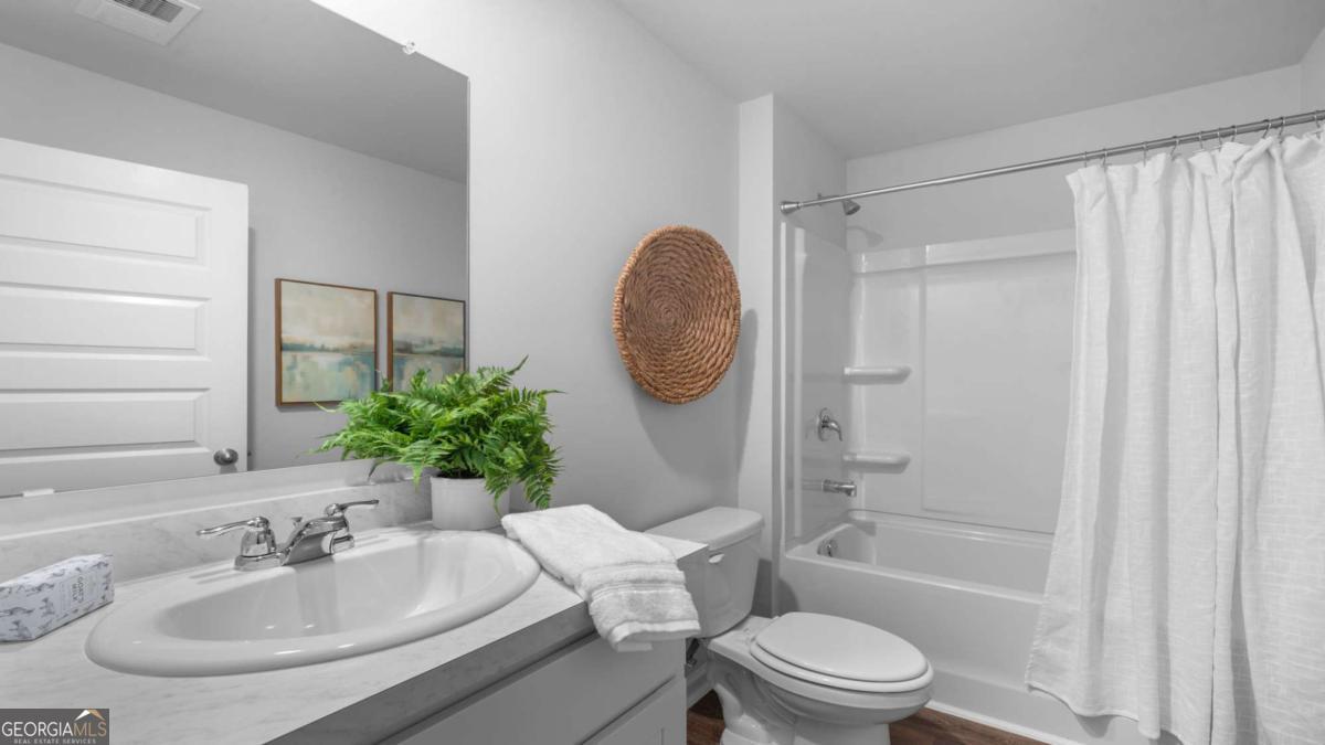 Longleaf Village - Residential