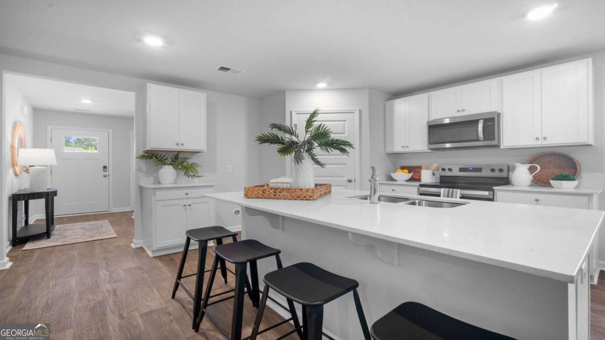 Longleaf Village - Residential