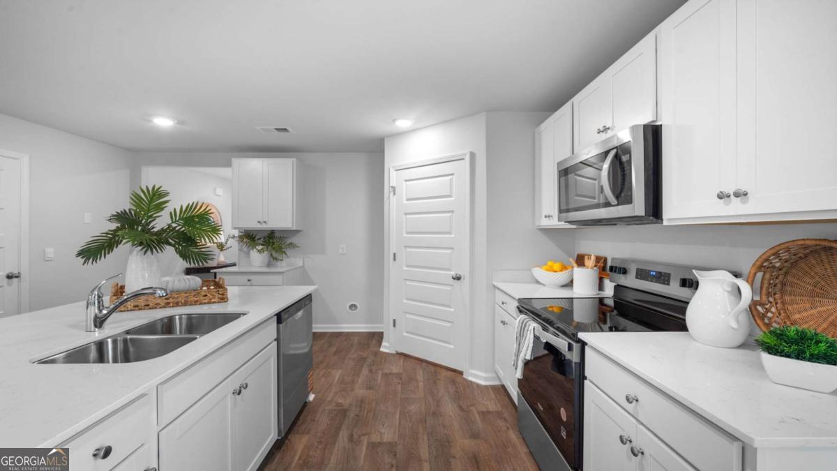 Longleaf Village - Residential