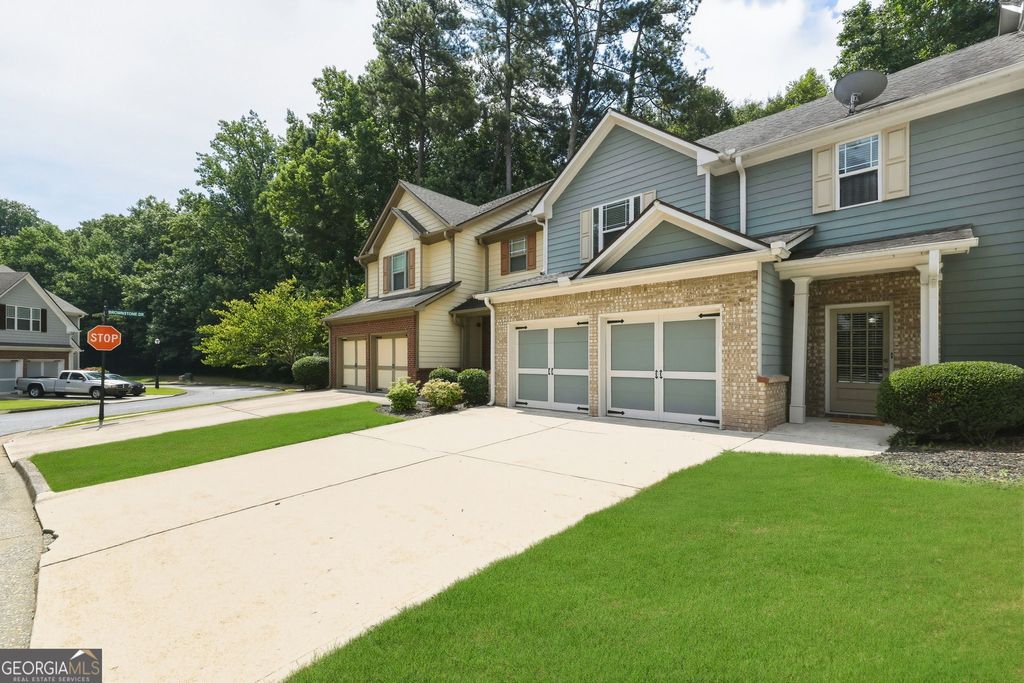 Photo of 969 Brownstone Lane #18, Marietta, GA 30008 (MLS # 10806541)