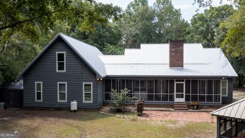 A home in Folkston