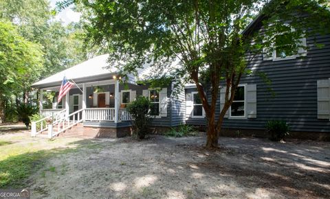 A home in Folkston