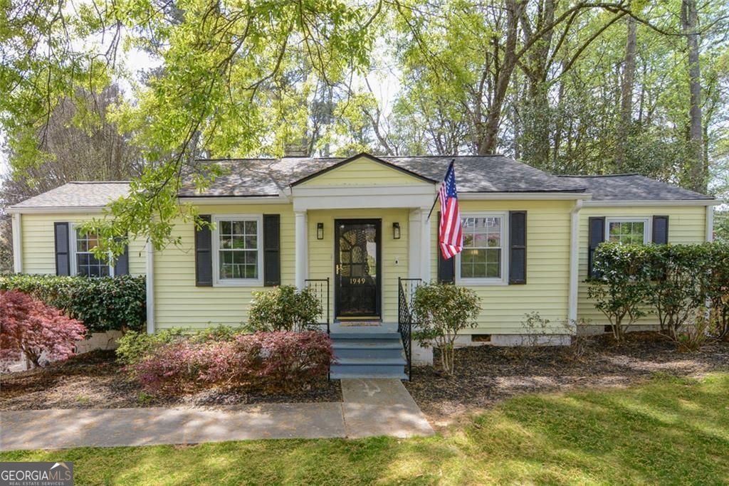 Photo of 1949 Shalimar Drive NE, Atlanta, GA 30345 (MLS # 10724445)