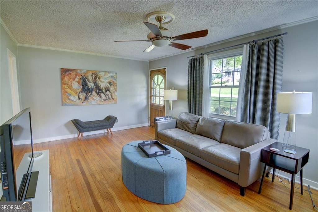 Photo of 1949 Shalimar Drive NE, Atlanta, GA 30345 (MLS # 10724445)