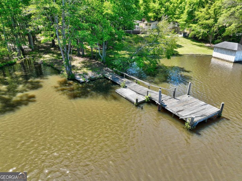 Photo of 641 Ragsdale Road, Sharpsburg, GA 30277 (MLS # 10741871)