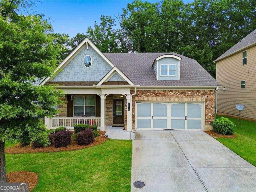 Photo of 2910 Prestwood Drive, Cumming, GA 30040 (MLS # 10788374)