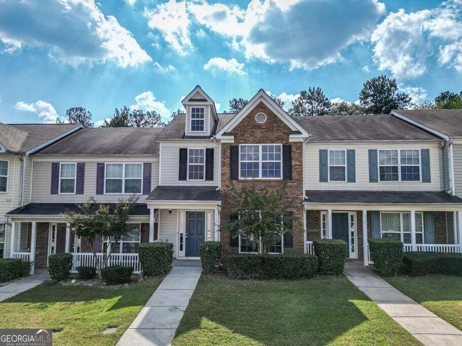 Photo of 1517 April Lane, Morrow, GA 30260 (MLS # 10876883)