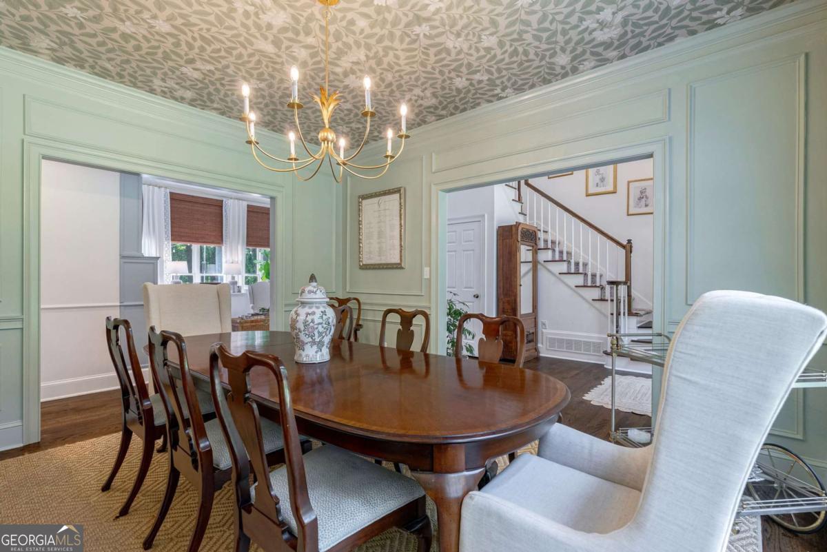 152 Thornhill DR
