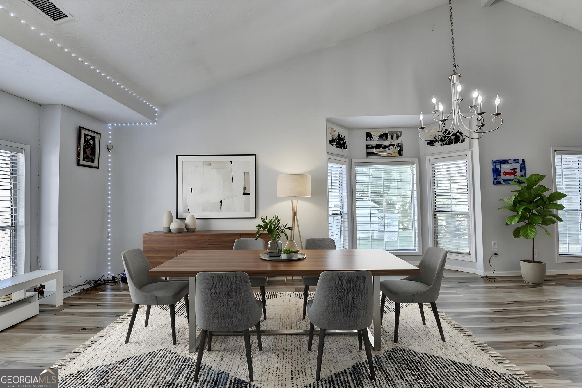 2154 Crystal Lake DR