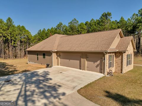 A home in Cadwell