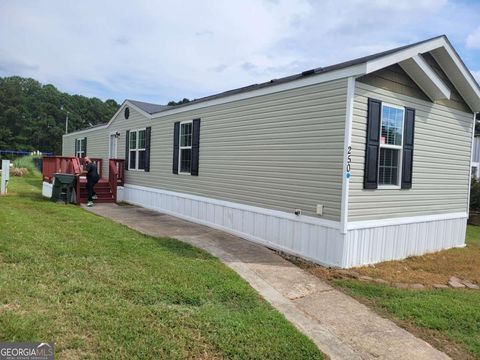 250 Woodside Boulevard, Fayetteville, GA 30214 - #: 10609841