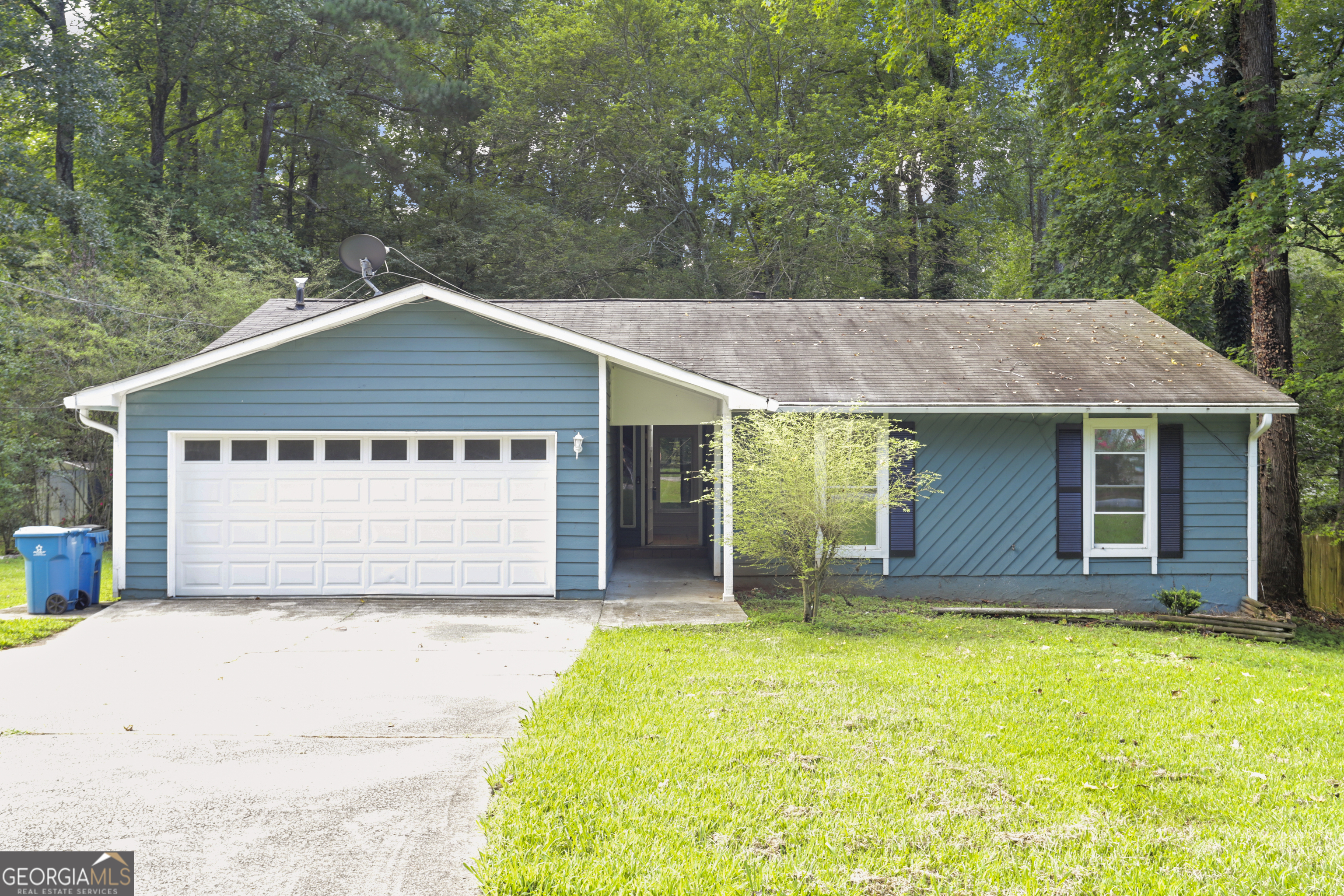 This inviting ranch-style home features three spacious bedrooms and two updated baths, complemented by new hardwood floors throughout the living areas. Freshly painted walls provide a modern, clean atmosphere, while the bathrooms have been thoughtfully renovated for comfort and convenience. The kitchen is equipped with gleaming granite countertops, gas cooking facilities, and stainless steel appliances, including a refrigerator and dishwasher. These upgrades ensure both functionality and style for everyday living and entertaining. Set on a peaceful cul-de-sac, the home boasts a large backyard, ideal for family activities and gatherings. Conveniently located within a mile of shopping and restaurants, residents will enjoy easy access to local amenities. With all the major updates completed, this home is truly move-in ready. Schedule an appointment today to experience all it has to offer.