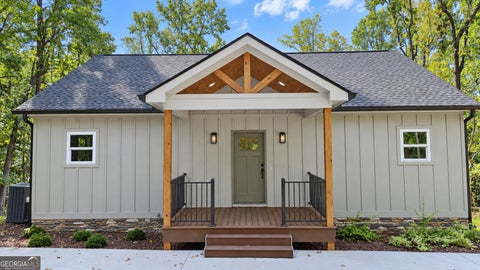 Photo for 420 Lake Place DR