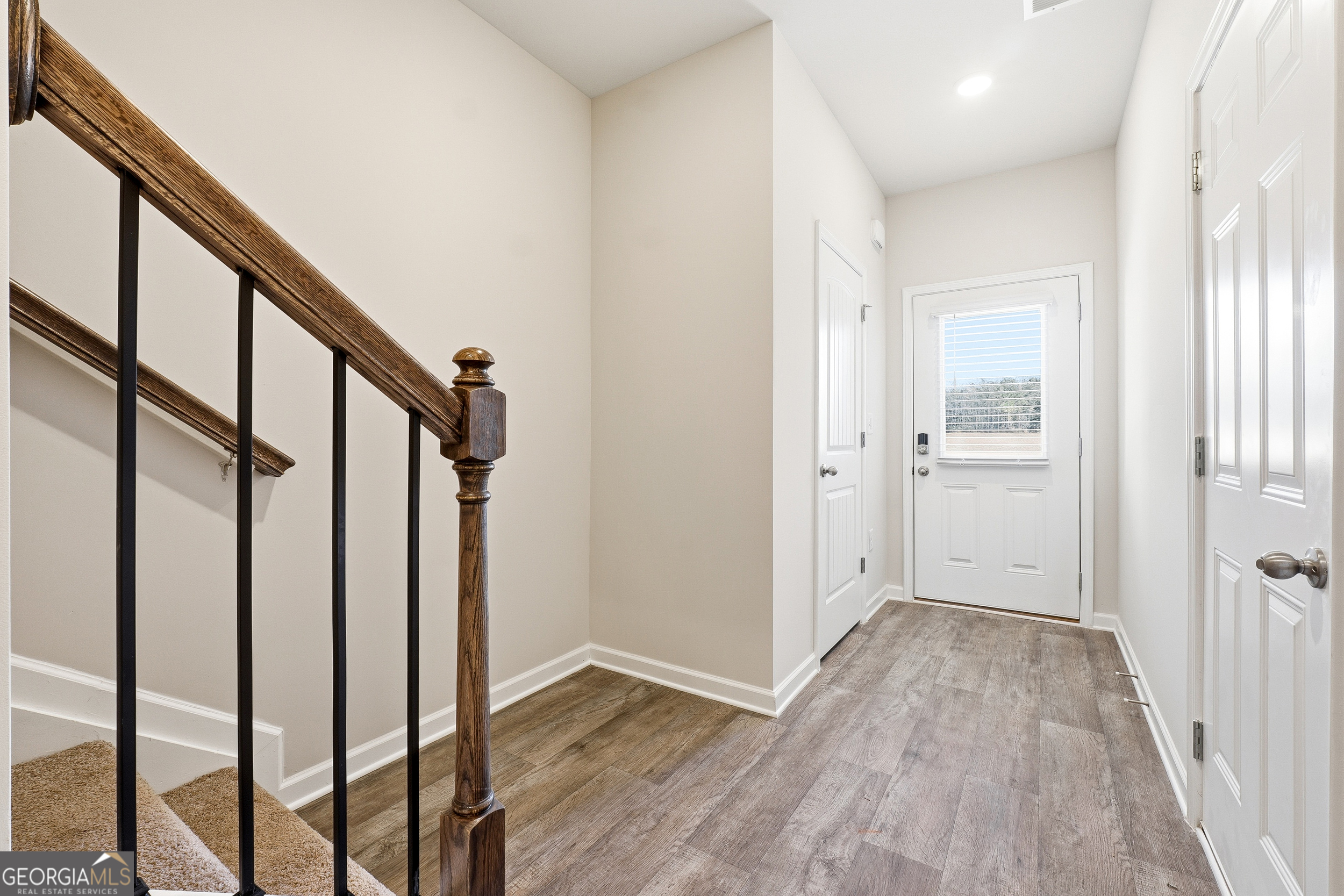 8381 Columbia CT LOT 8