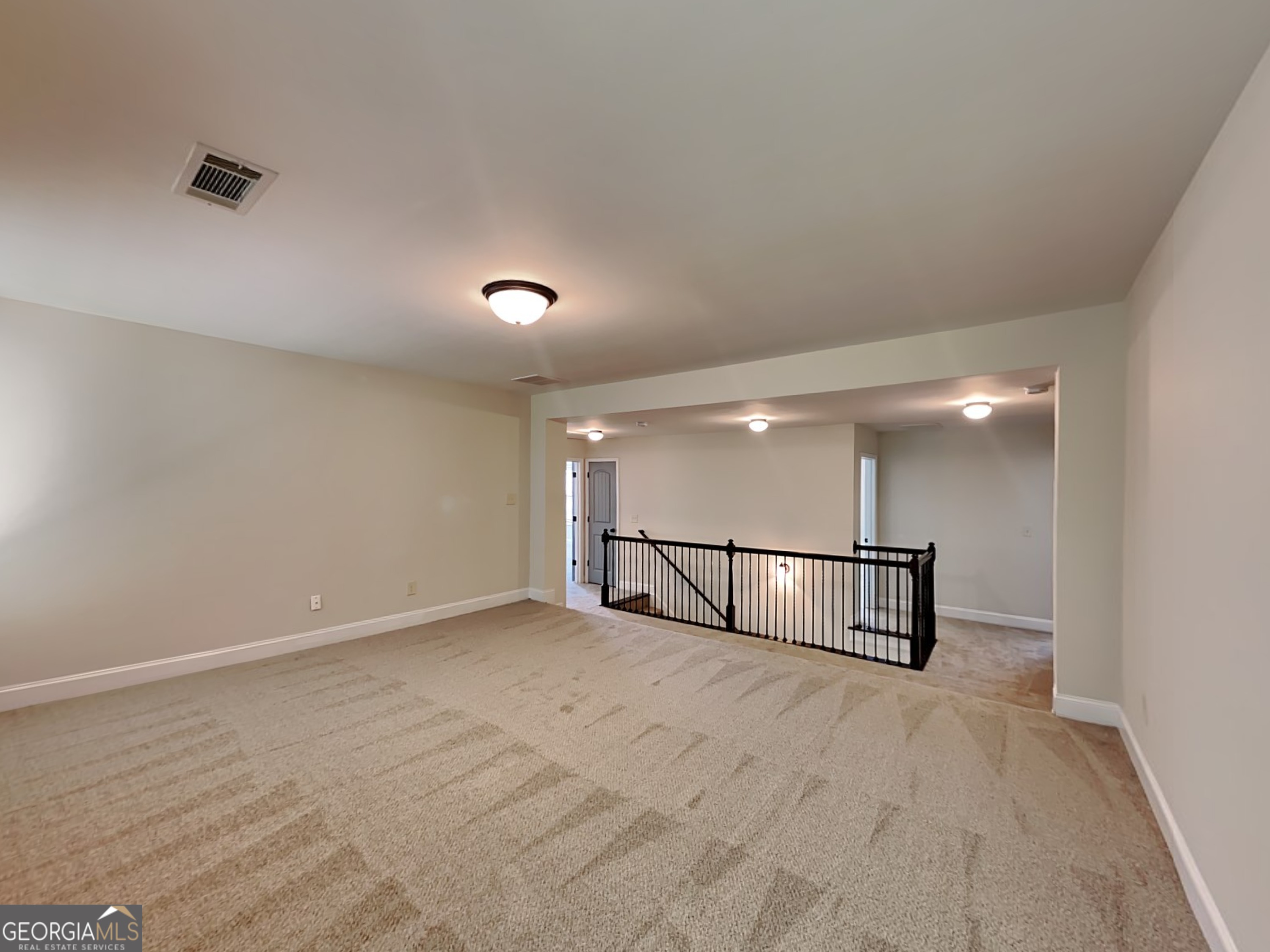 147 Tara BLVD
