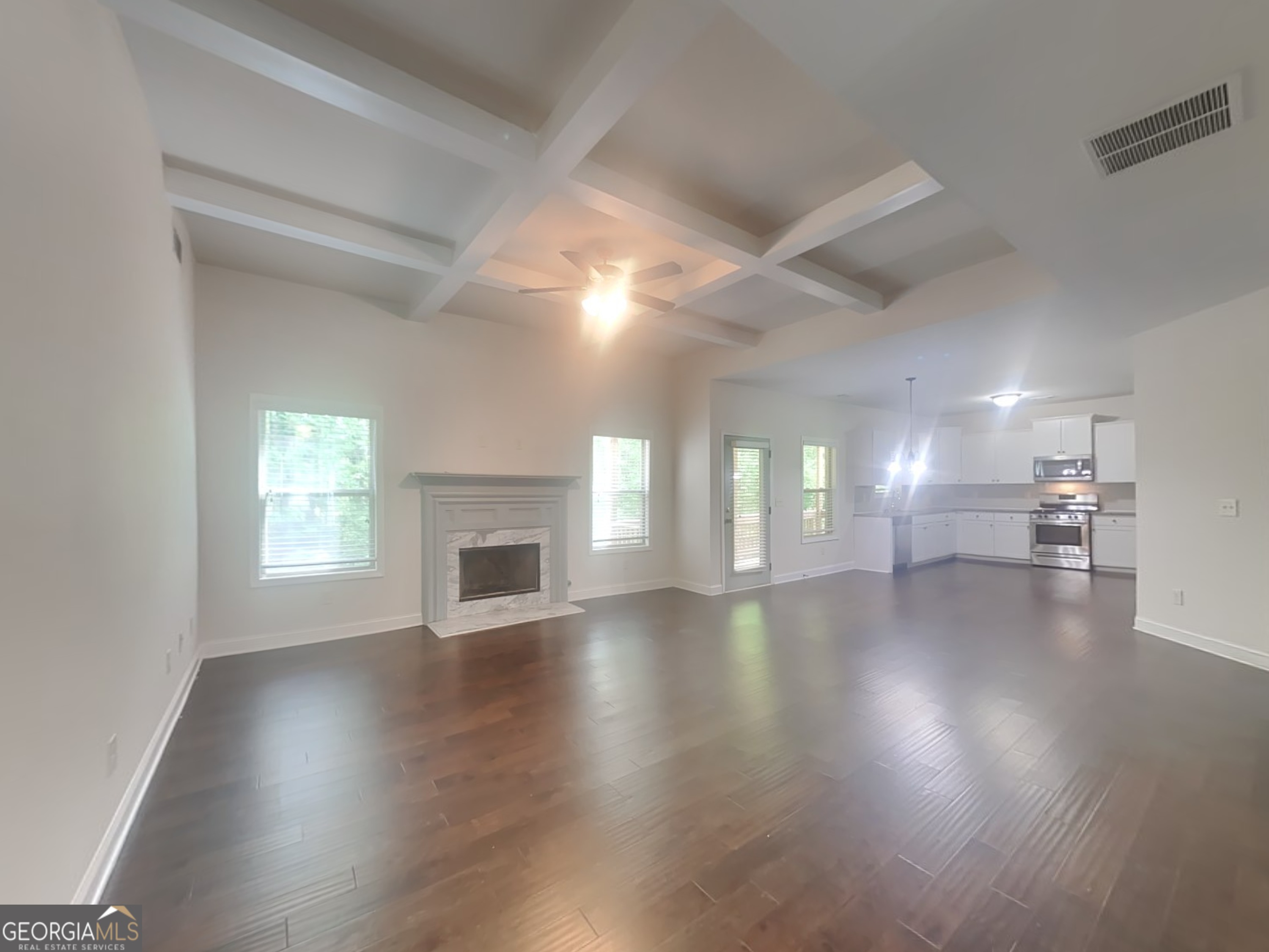 147 Tara BLVD