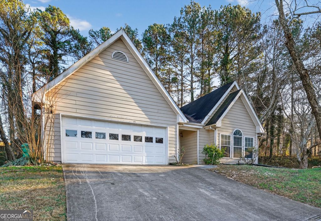 Photo of 716 Shore Lane, Lithonia, GA 30058 (MLS # 10694802)