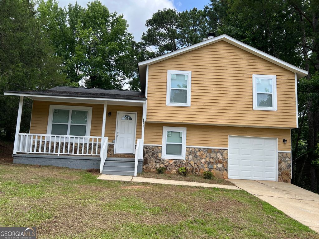 Photo of 320 Cristi Court, Jonesboro, GA 30238 (MLS # 10792580)
