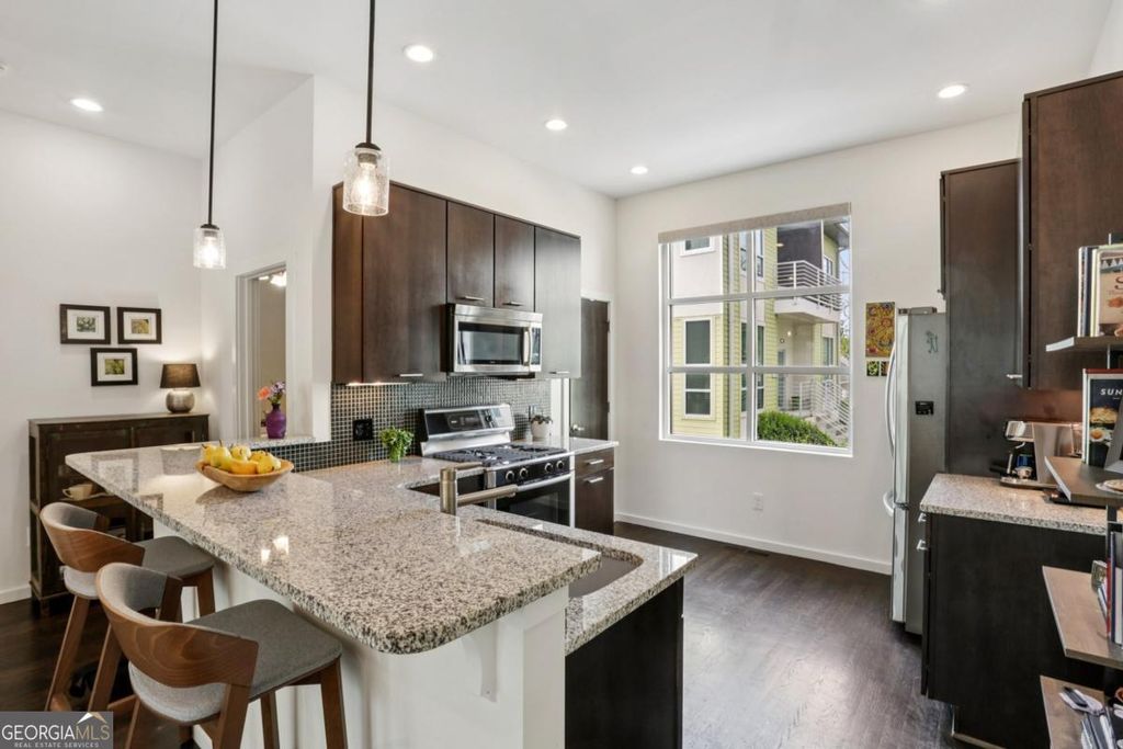 Photo of 201 Howard Street SE #3, Atlanta, GA 30317 (MLS # 10724763)