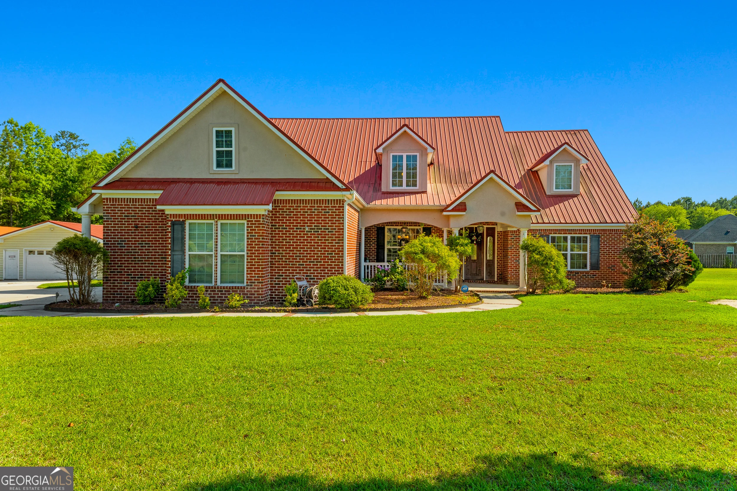 19 Hollow Oak Drive