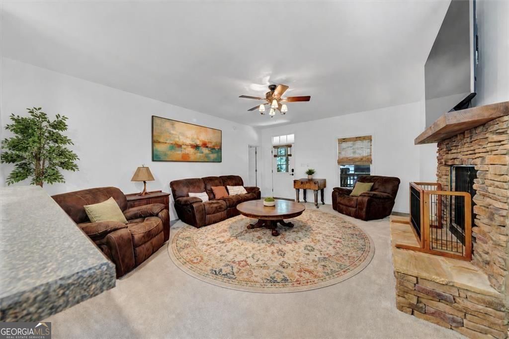 517 Franklin Goldmine RD
