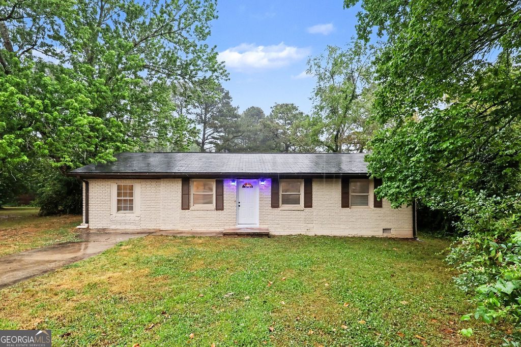 Photo of 1722 Carpenter Court, Conley, GA 30288 (MLS # 10756799)