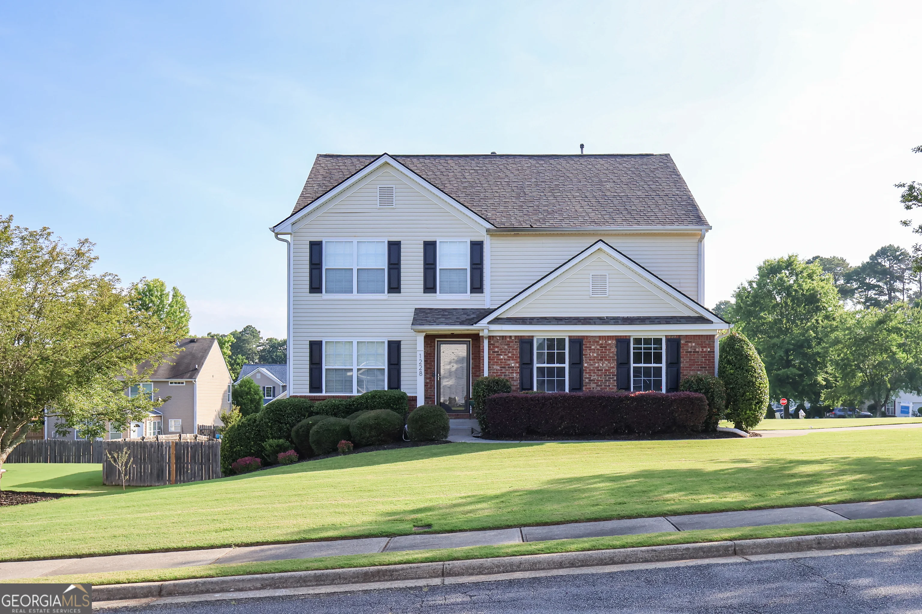 1228 Pine Acre Drive