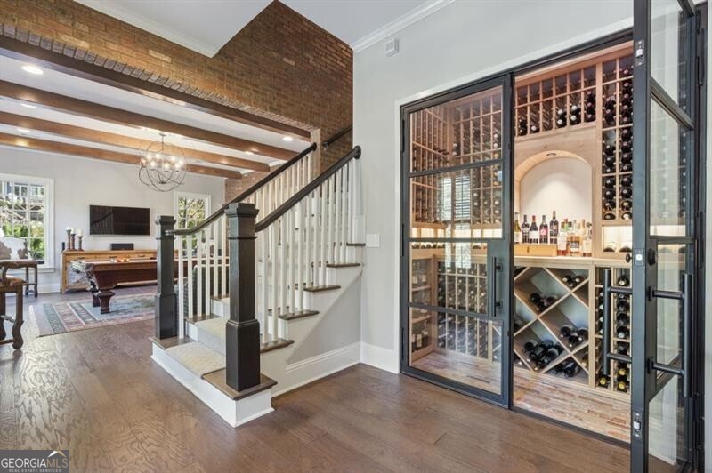 Ivy Knoll - Residential