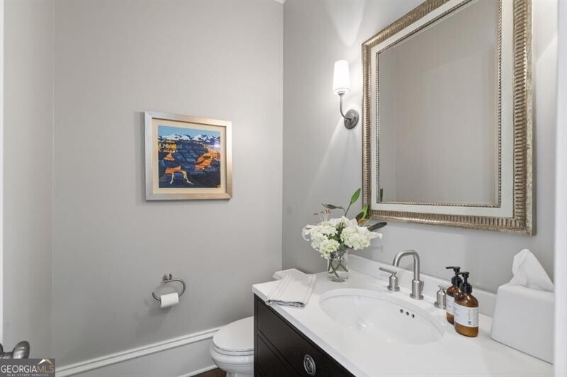Ivy Knoll - Residential