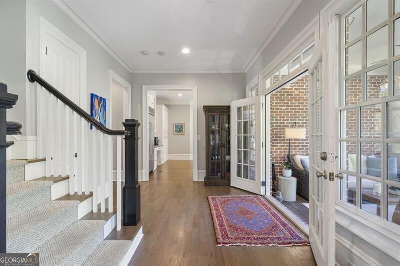 Ivy Knoll - Residential
