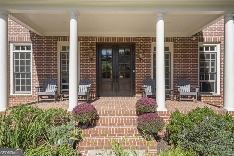 Ivy Knoll - Residential