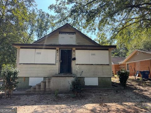 Photo of 3008 Grand Avenue SW, Atlanta, GA 30315 (MLS # 10611147)