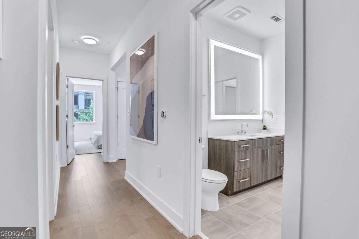 775 Juniper ST NE 327