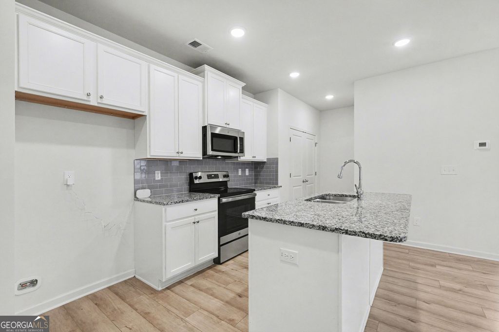 Photo of 4574 Bishops Lane, Oakwood, GA 30566 (MLS # 10706724)