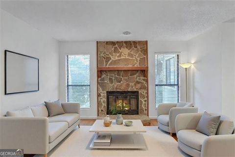 3445 Ivys WALK Atlanta GA 30340