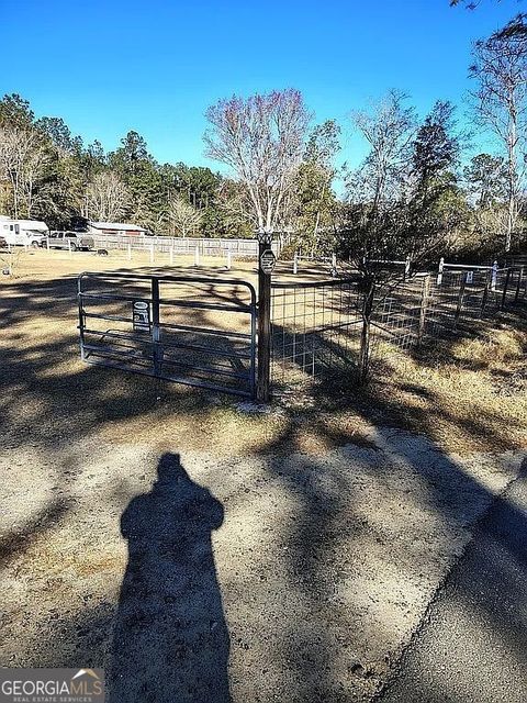 Photo of 1670 Astoria Road, Waycross, GA 31503 (MLS # 10697597)