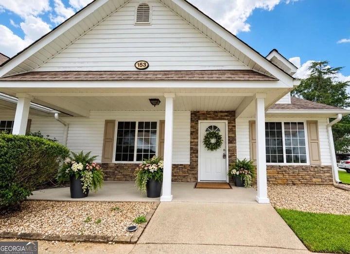 Photo 1 of 12 — 153 Crest Pointe, Bremen, GA 30110